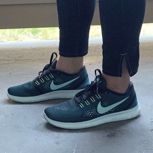 Nike Free RN Running shoes